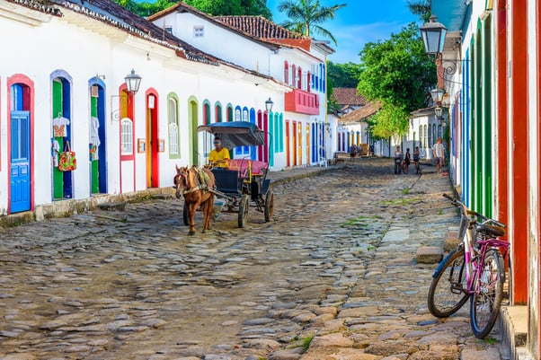 Viajar para Paraty gastando menos